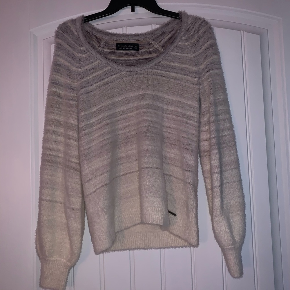 Abercrombie sweater